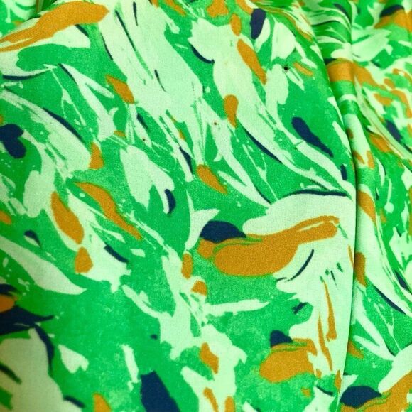 DSG - NWT - L Sz Small - Mid-Rise Stride Running Shorts/Built-In Brief/Green - Picture 9 of 14